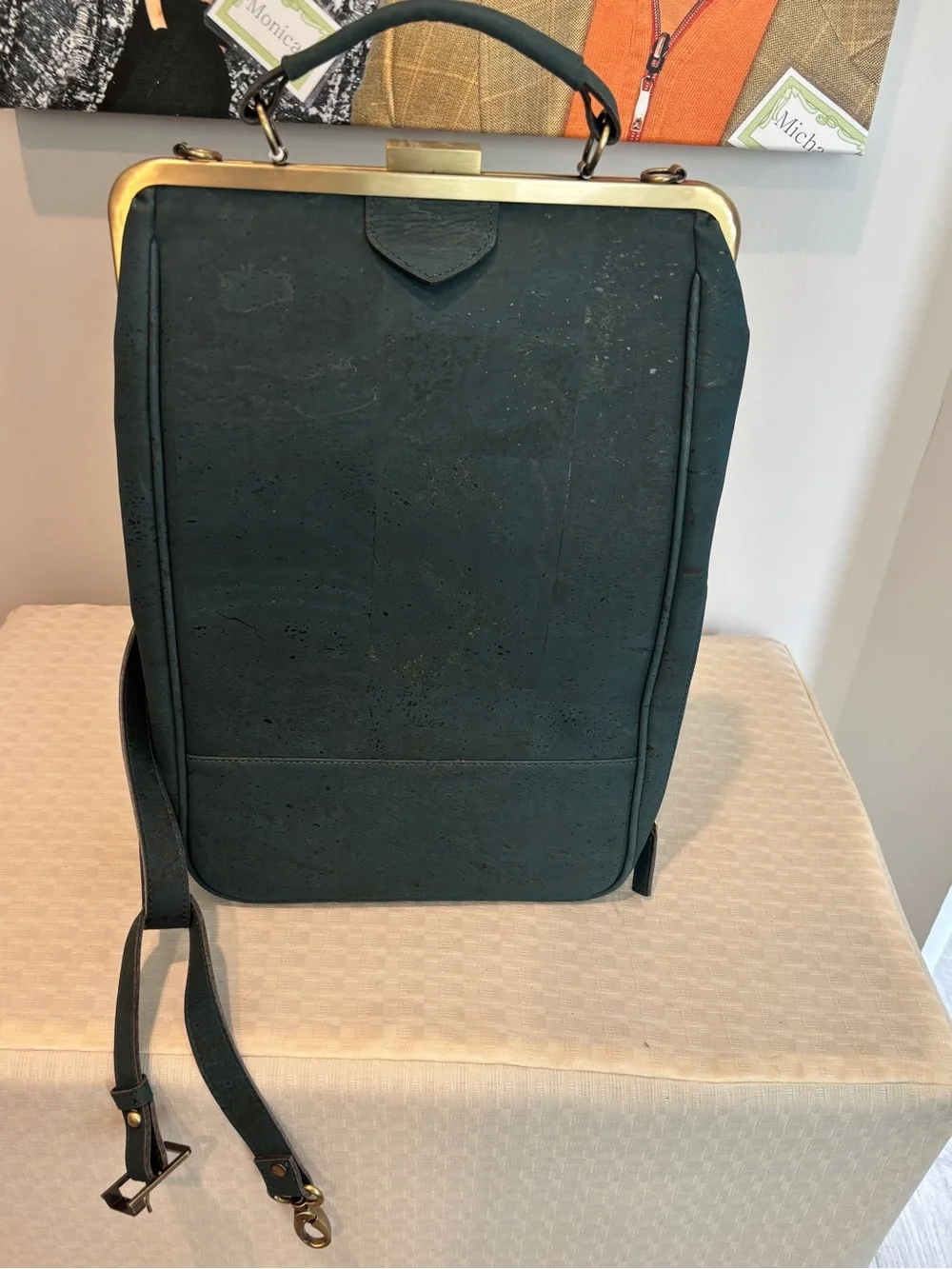 NWT La Flore Bobobark convertivel backpact purse Green